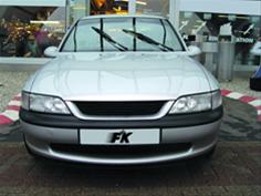 bild Emblemlös Grill för Opel Vectra B
