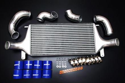 bild intercooler kit Nissan Skyline GTR.
